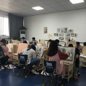 洛陽(yáng)畫室教你如何處理灰色畫面